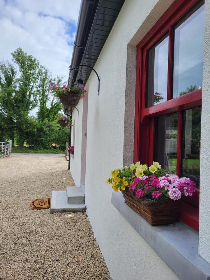 Teresa'S Cottage Kilcolgan Exterior photo
